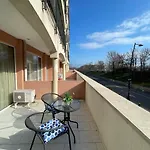 Dkapartments Amrita Νεσέμπαρ